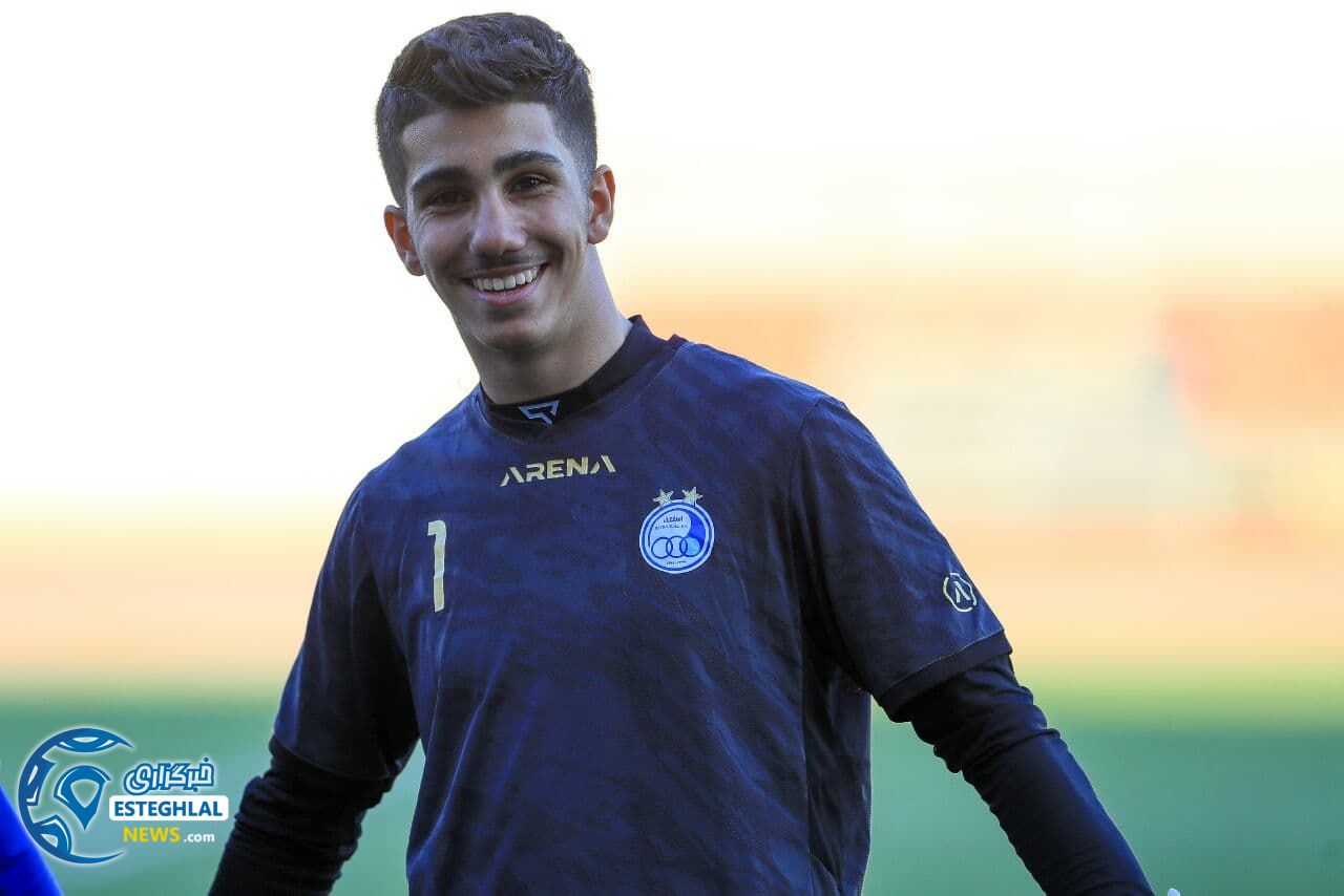 فرزام حسینی