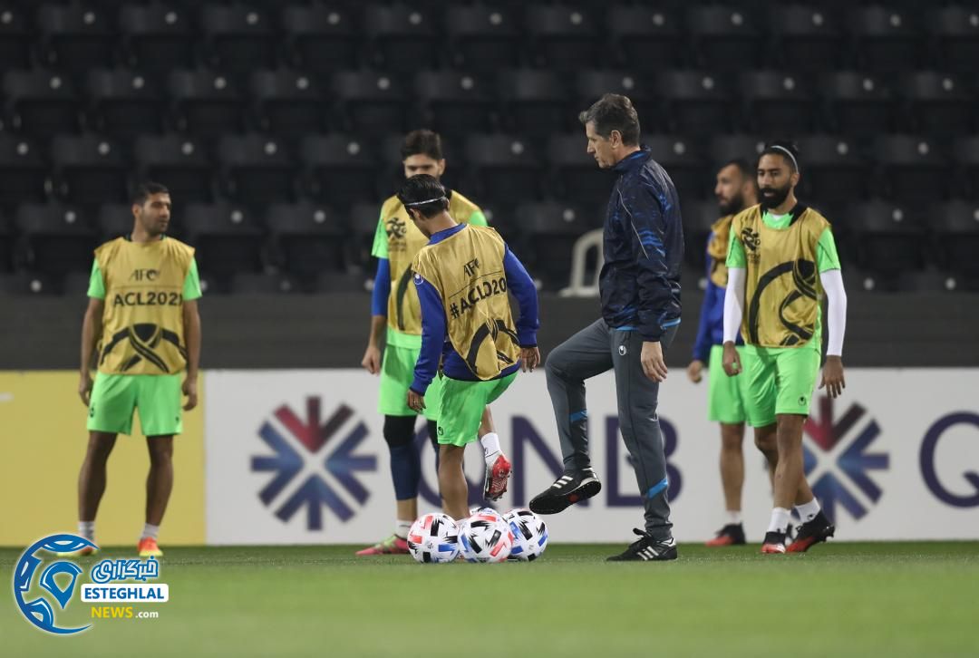 تمرین استقلال در دوحه