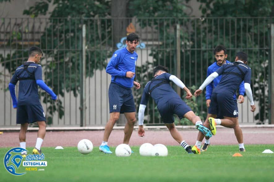 تمرین استقلال