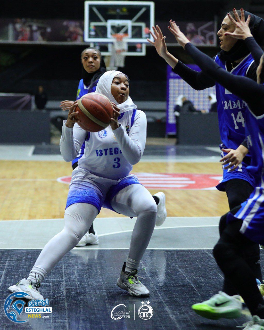 تیم بسکتبال بانوان استقلال