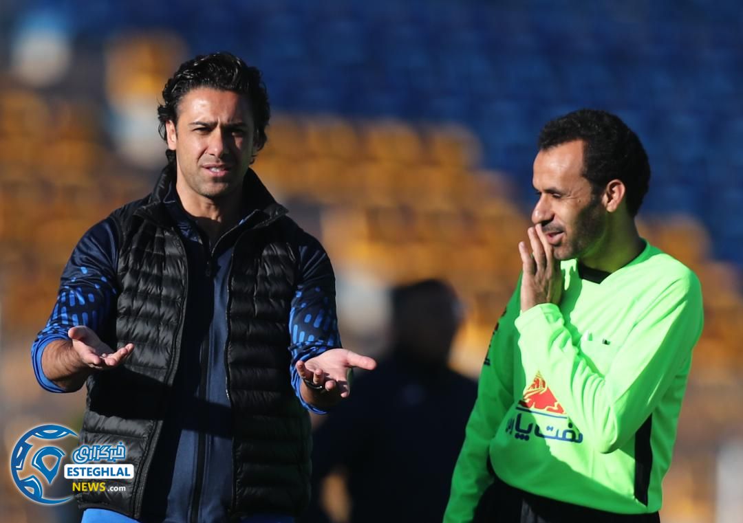 دیدار گل گهر و استقلال