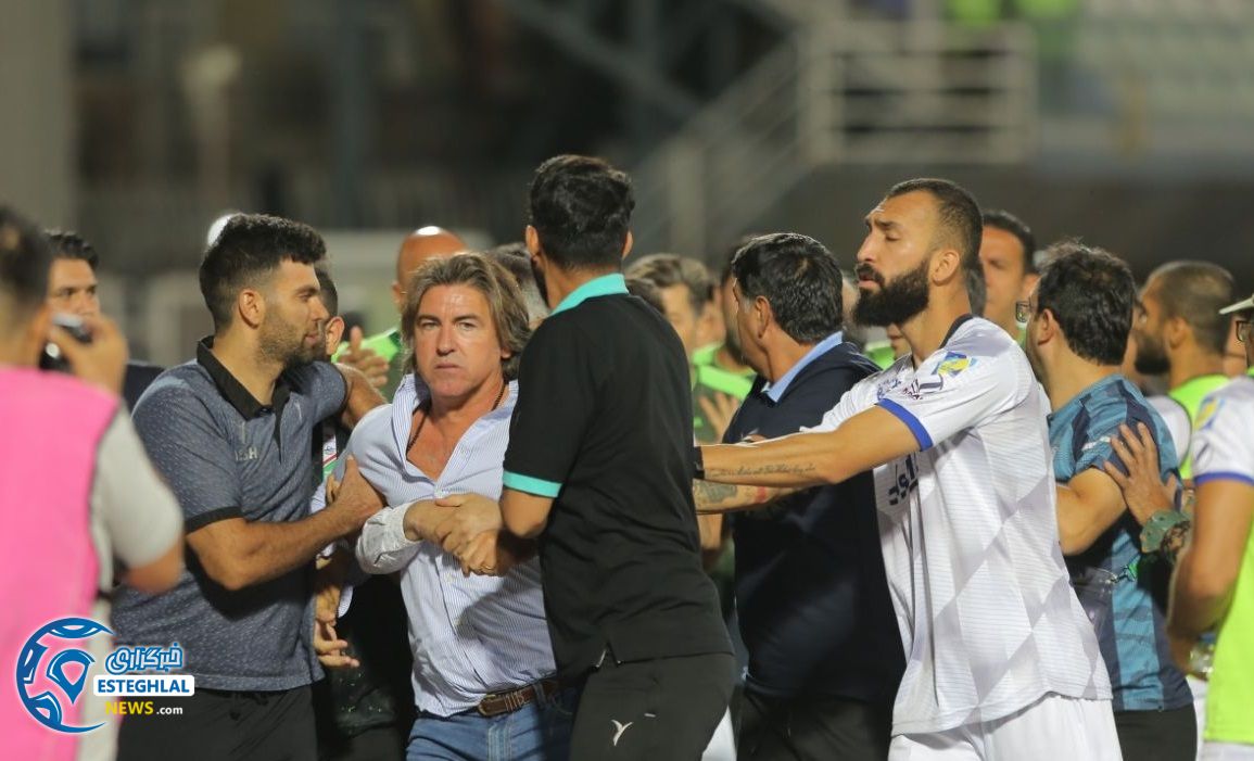 گل گهر 1-2 استقلال