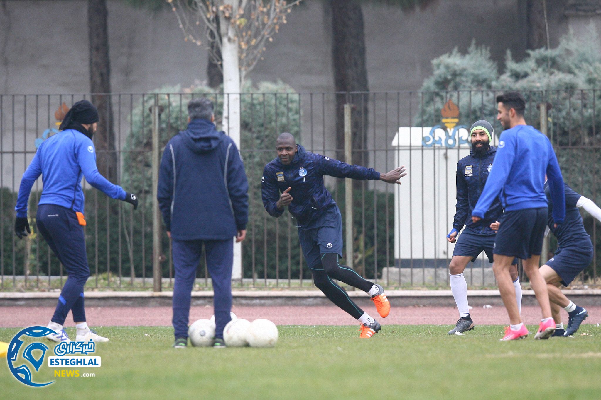 تمرین استقلال