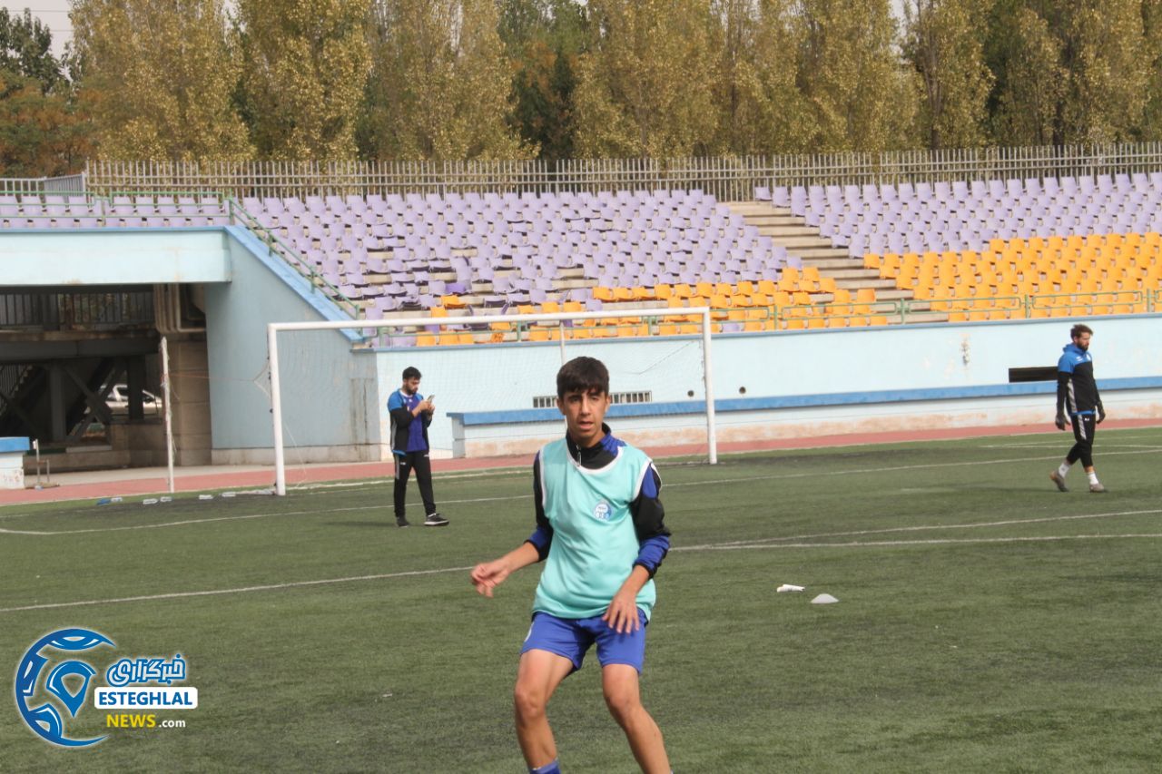 تیم نونهالان استقلال