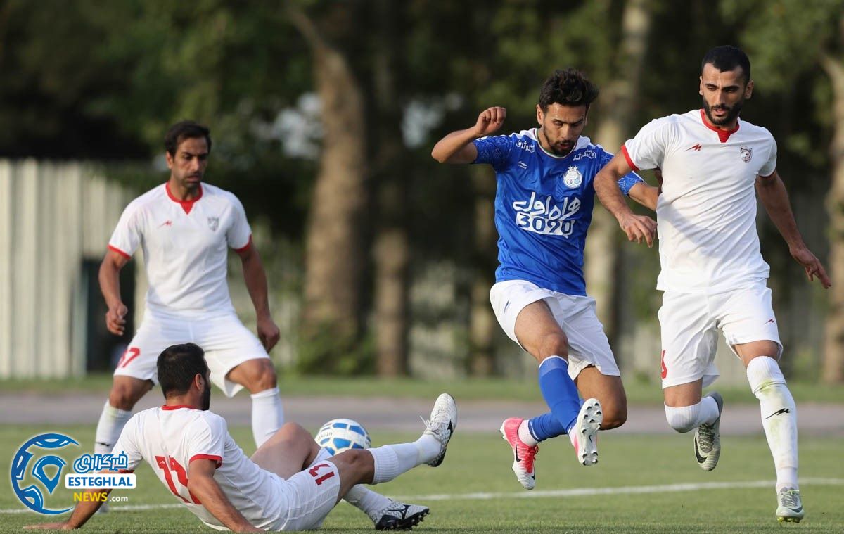 دیدار دوستانه استقلال و نساجی