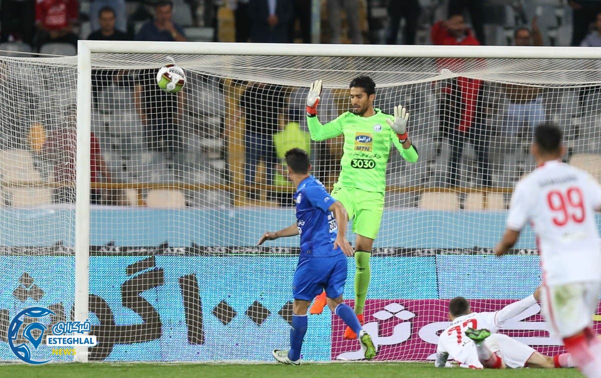 دیدار استقلال و نساجی