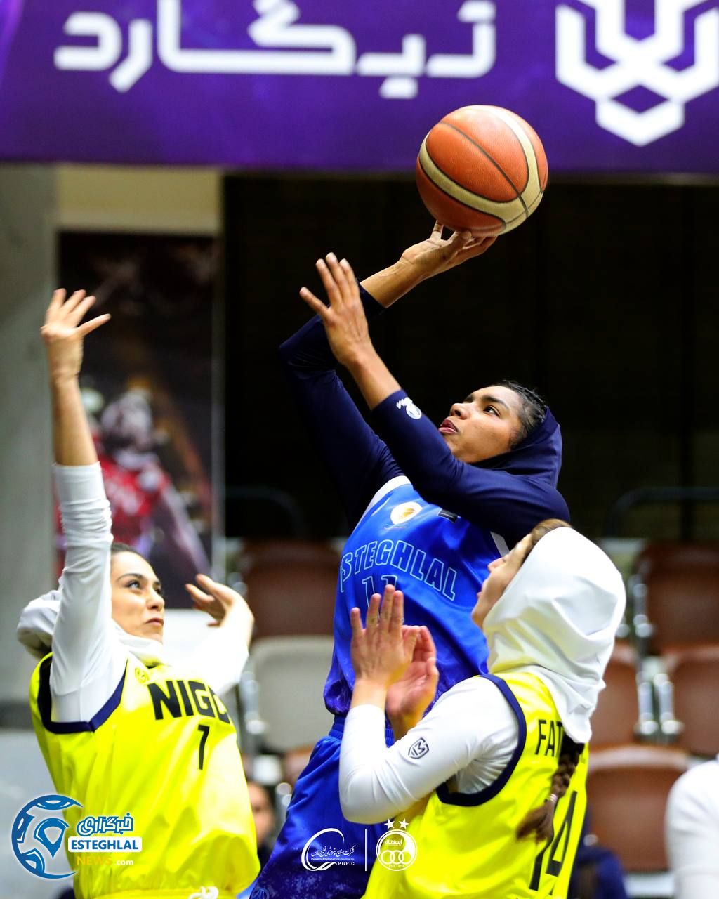 بسکتبال بانوان استقلال