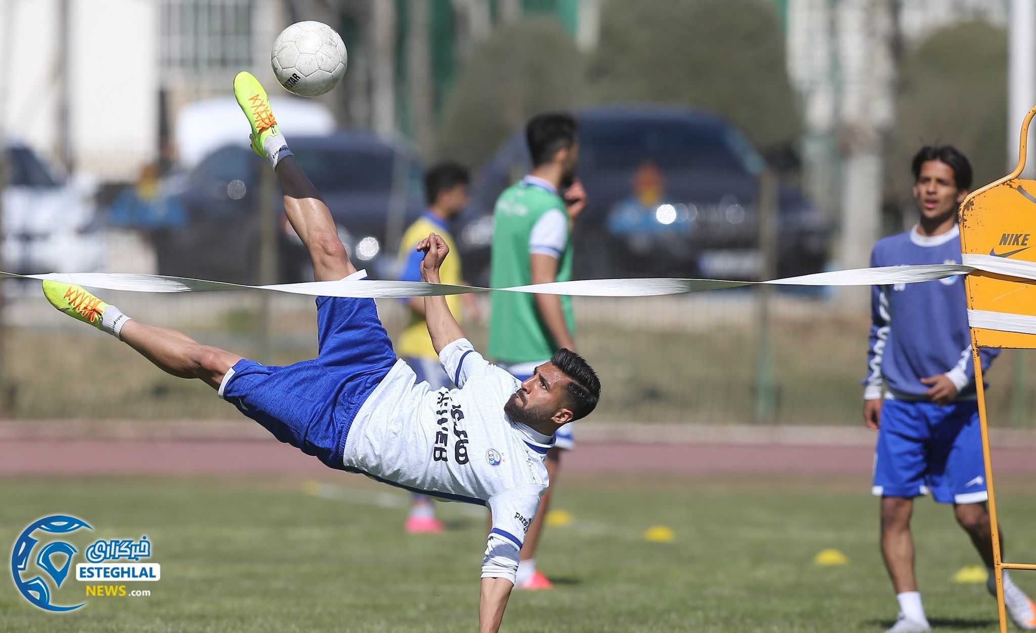 تمرین استقلال