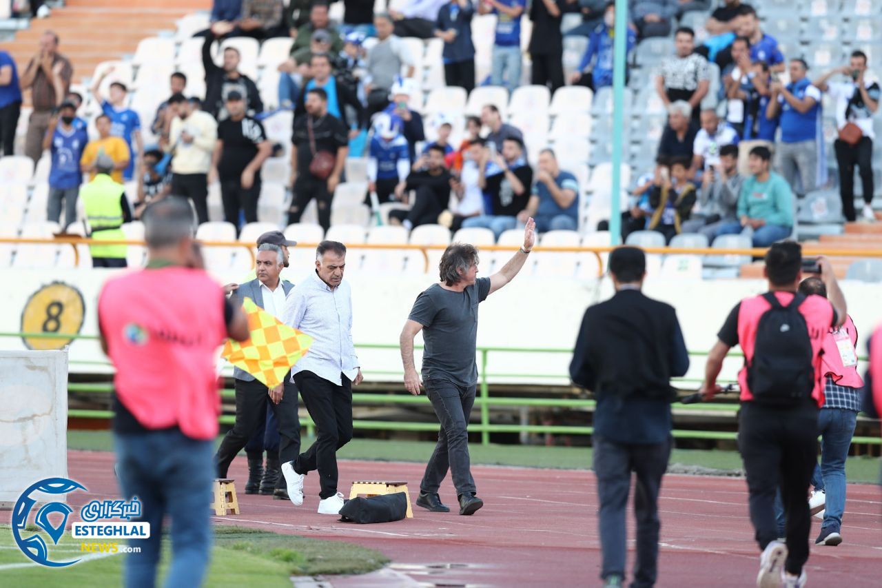 حواشی دیدار استقلال و صنعت نفت آبادان