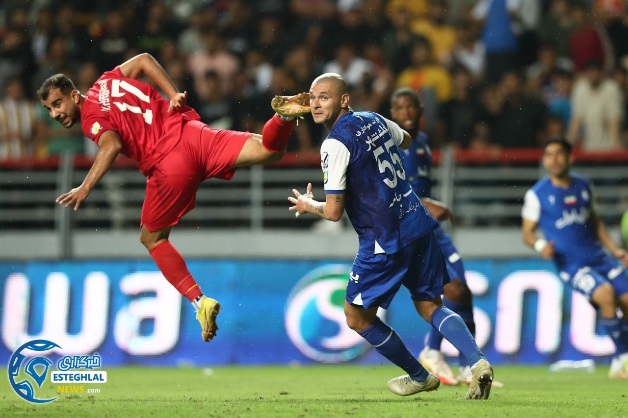 فولاد 0-2 استقلال