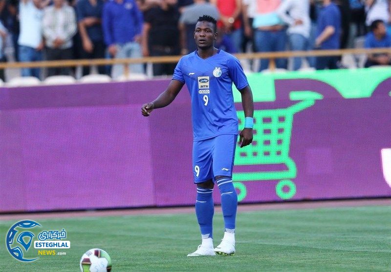 حواشی دیدار استقلال و تراکتورسازی