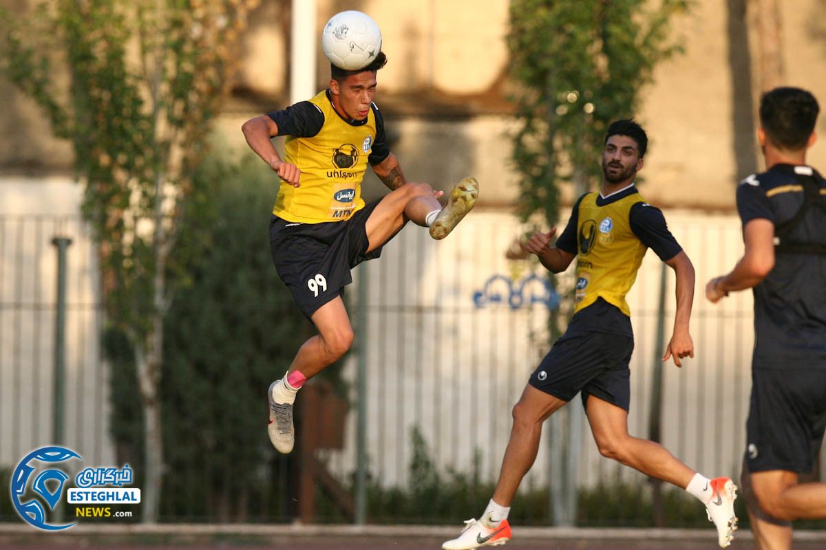 تمرین استقلال