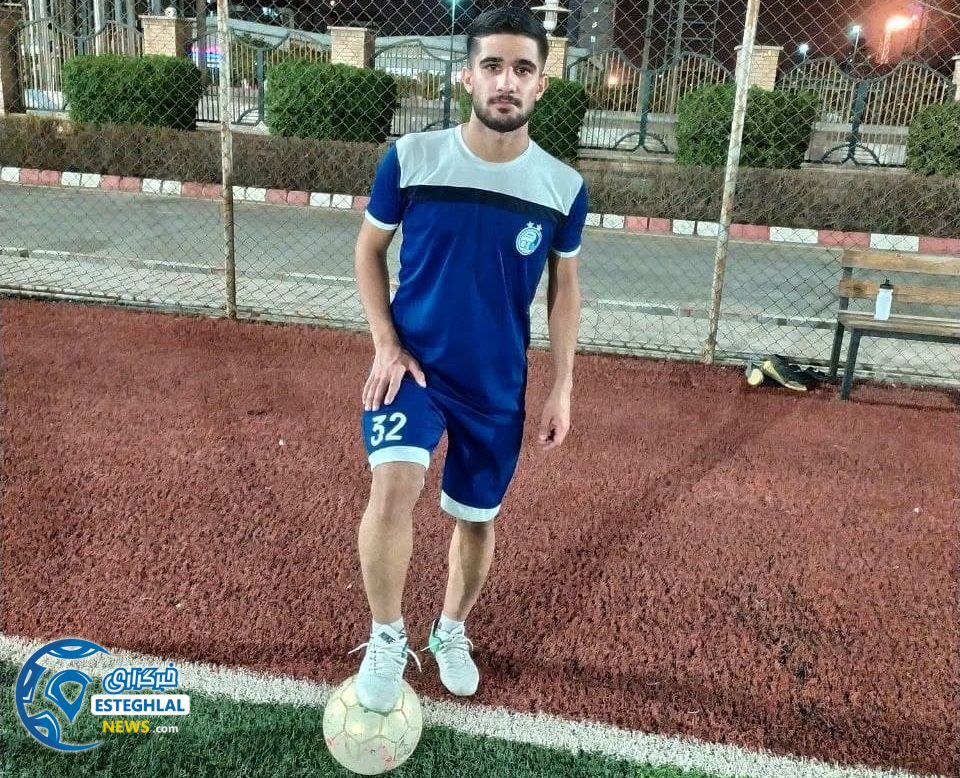 رضا اسفندیاری