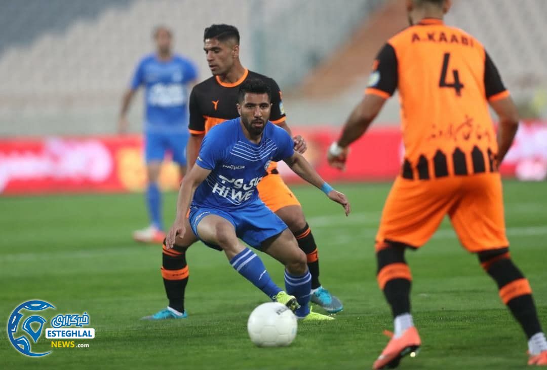 دیدار استقلال و مس