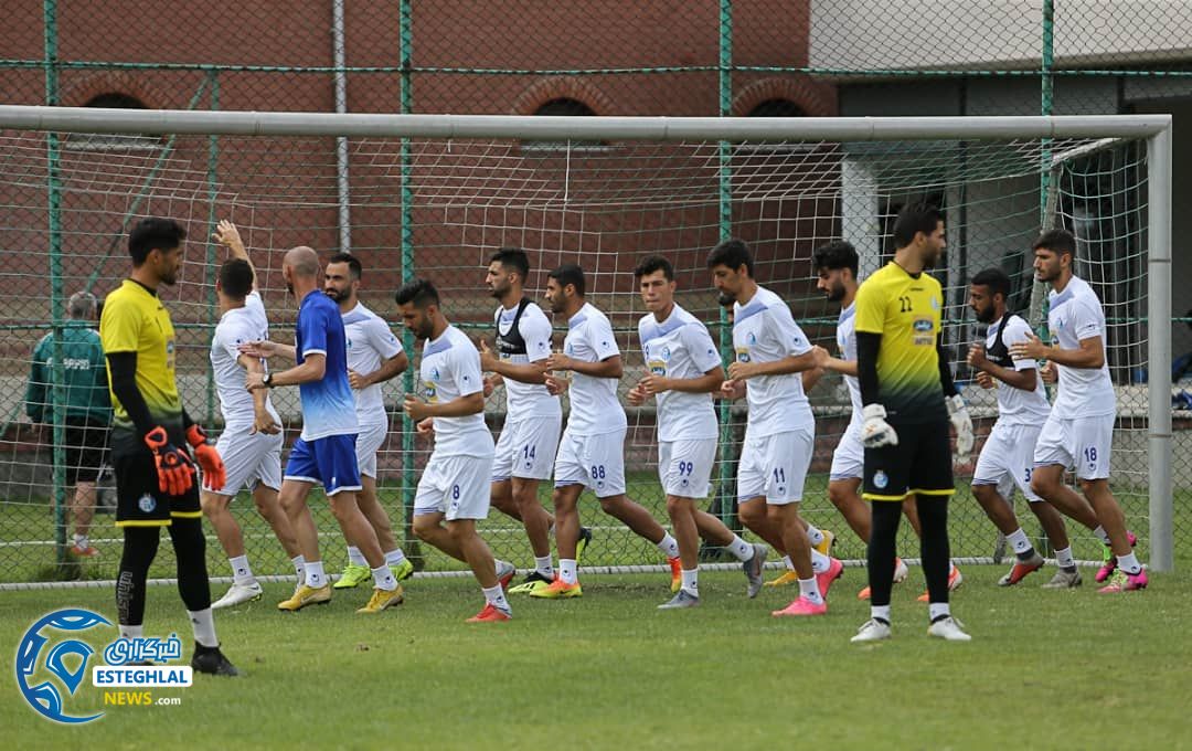 تمرین استقلال