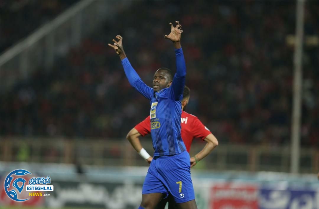 حواشی دیدار تراکتور و استقلال