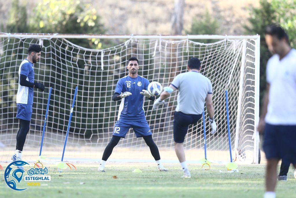 تمرین استقلال