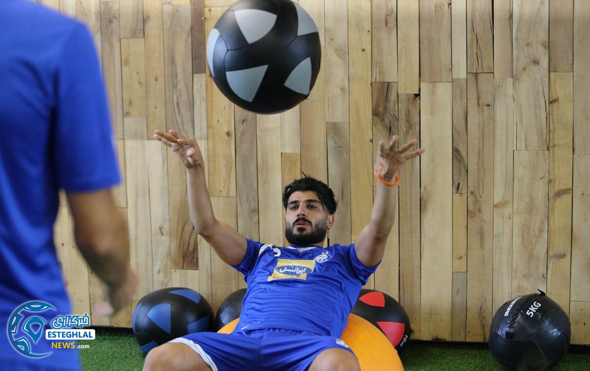 تمرین وزنه استقلال