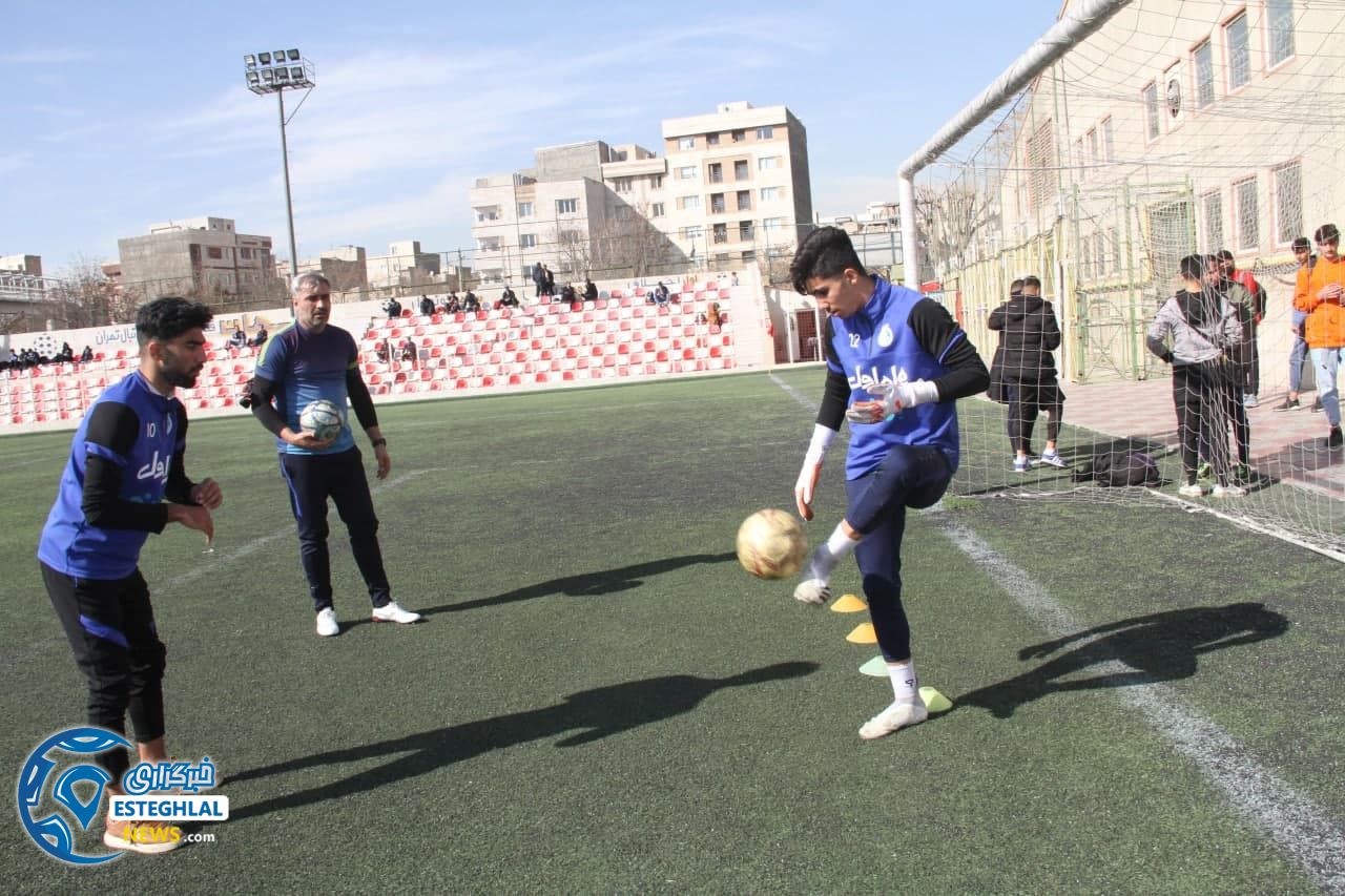 تیم نوجوانان استقلال