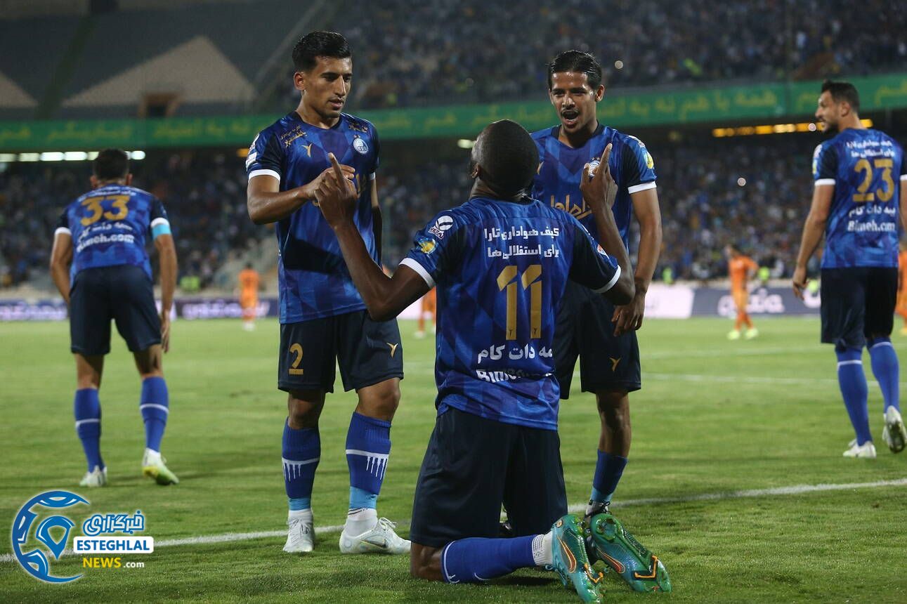 استقلال(تاج) 1-0 مس کرمان