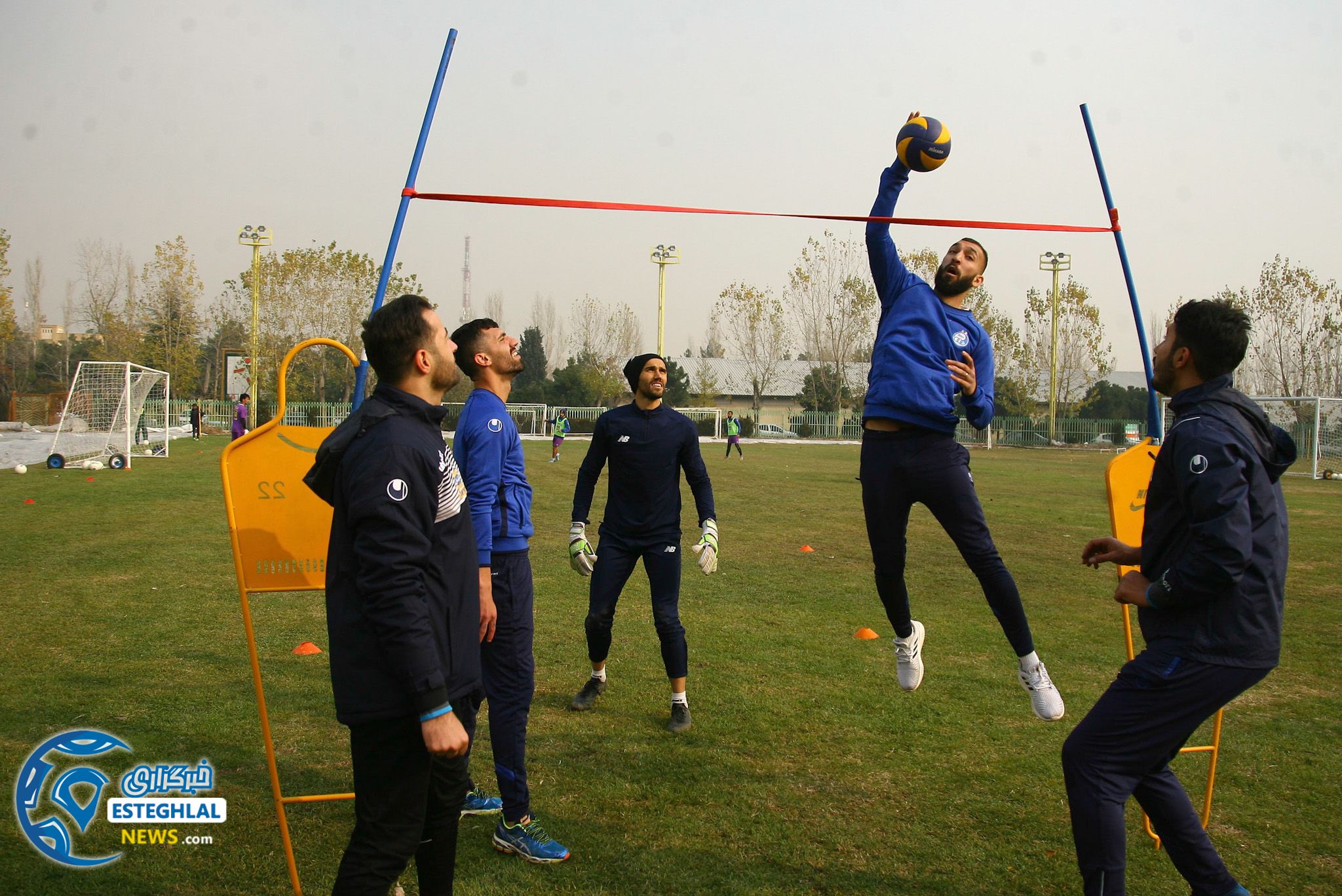 تمرین استقلال