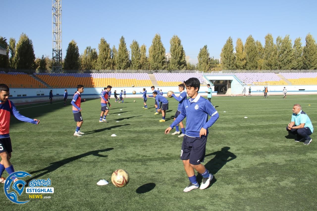 تیم نونهالان استقلال