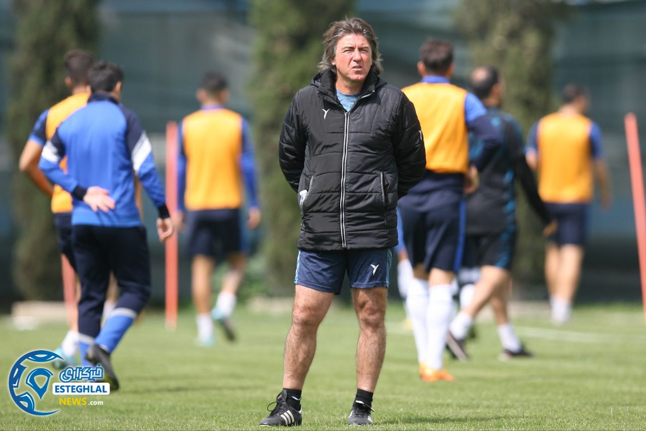 تمرین استقلال