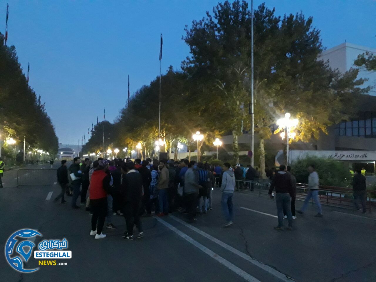 حواشی دیدار استقلال و پارس جنوبی