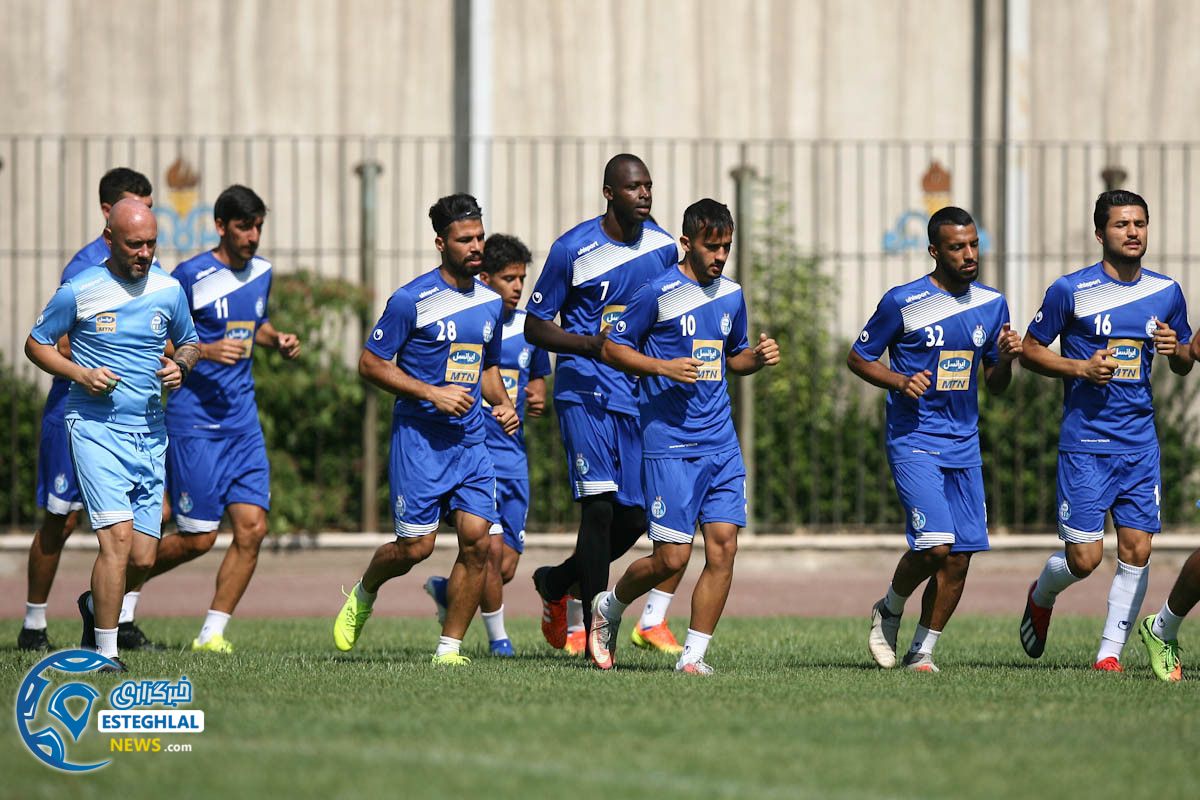 تمرین استقلال