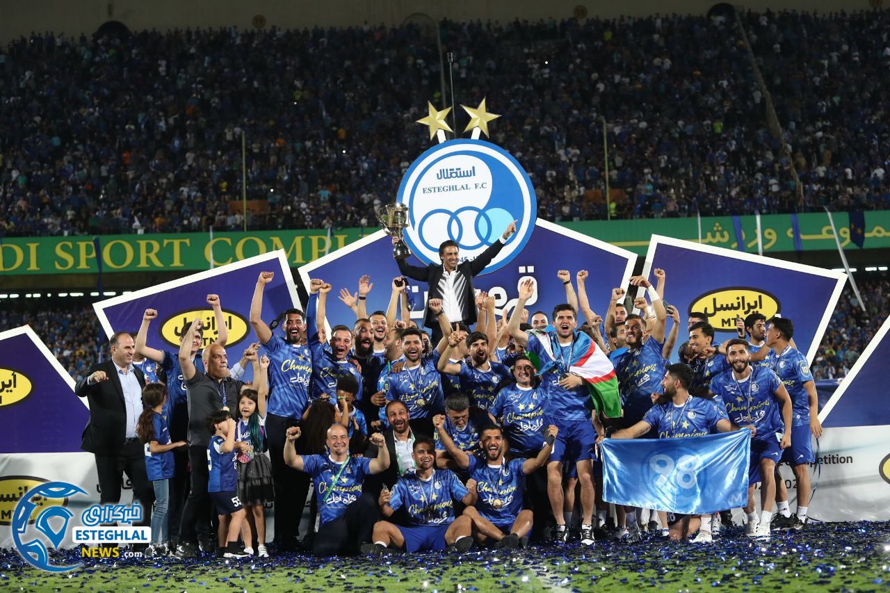 حواشی جشن قهرمانی استقلال