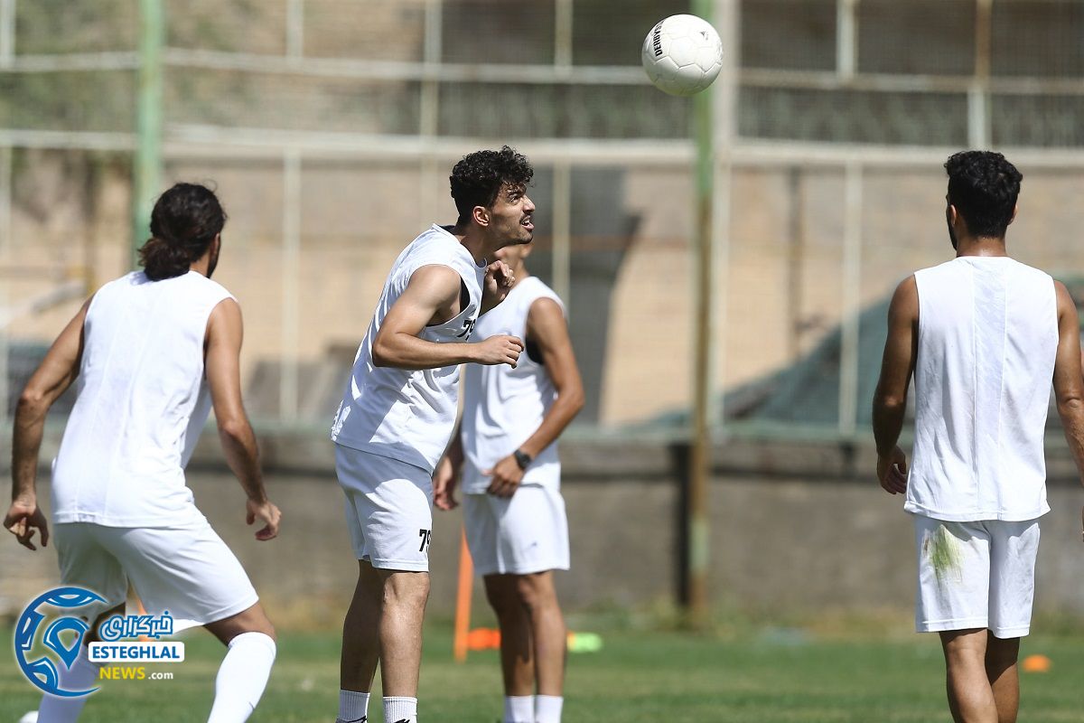 تمرین استقلال