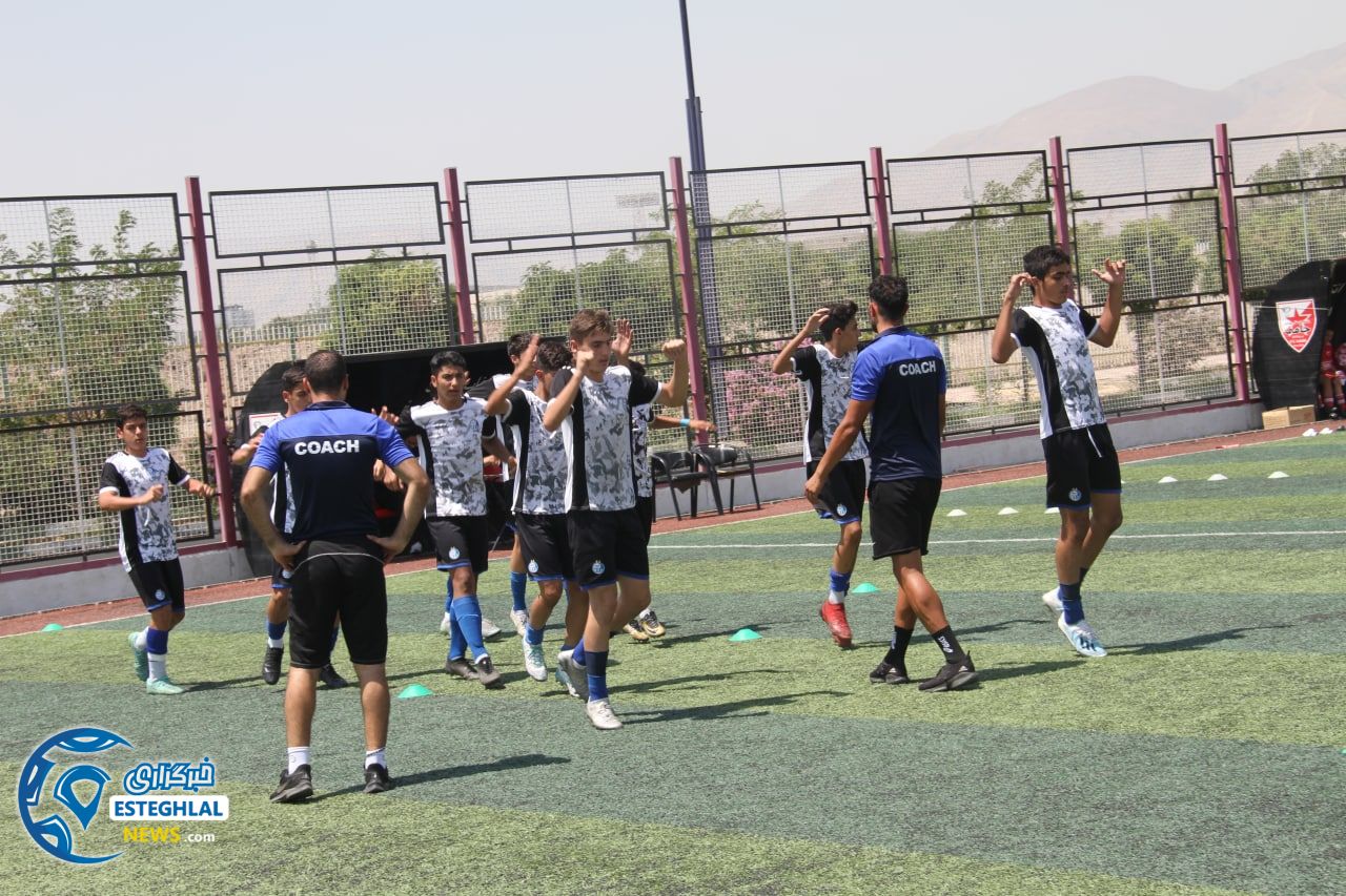 تیم نونهالان استقلال