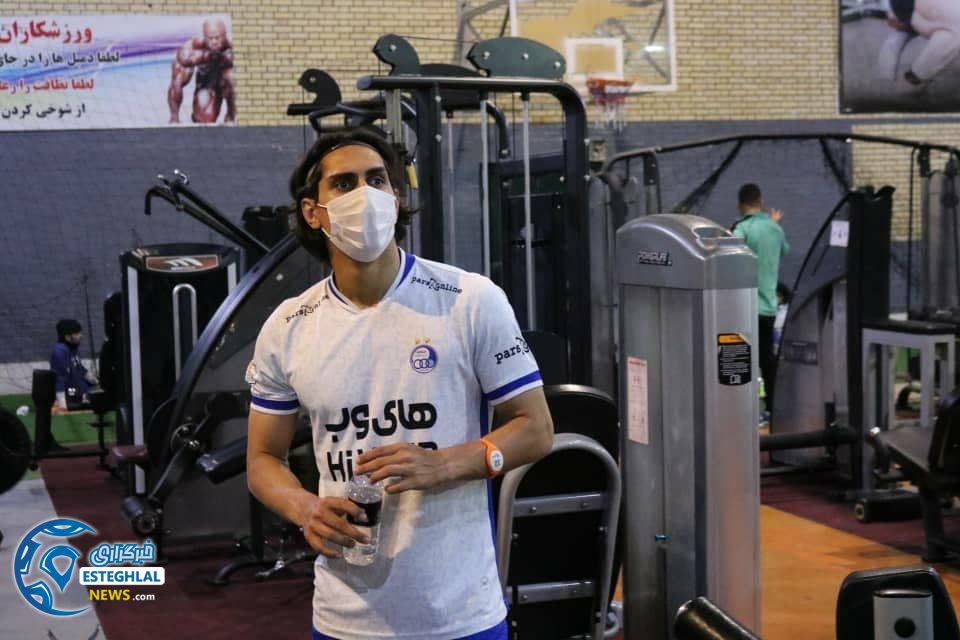 تمرین وزنه استقلال