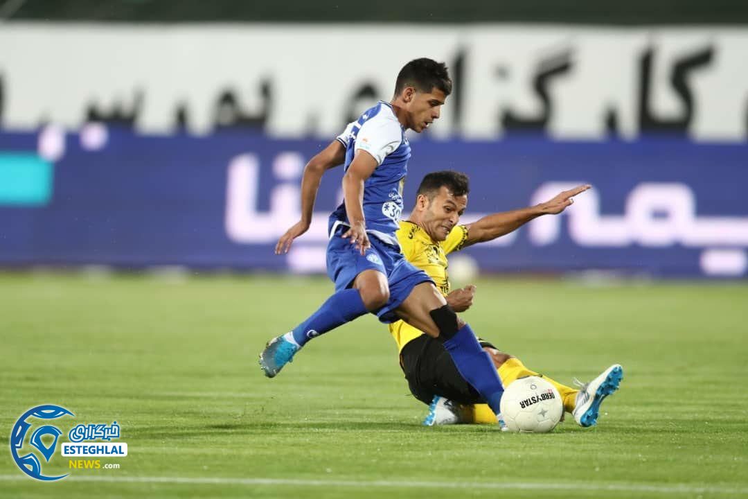 دیدار استقلال و سپاهان