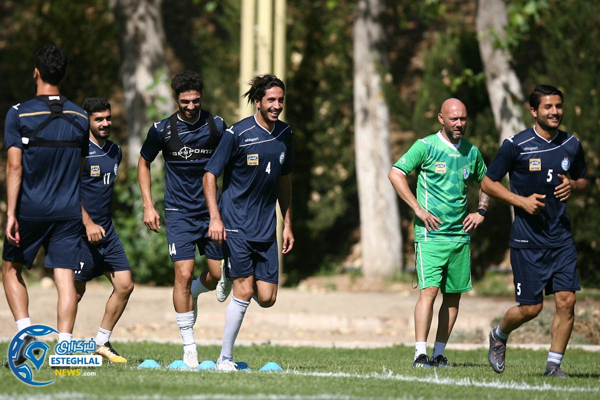 تمرین استقلال