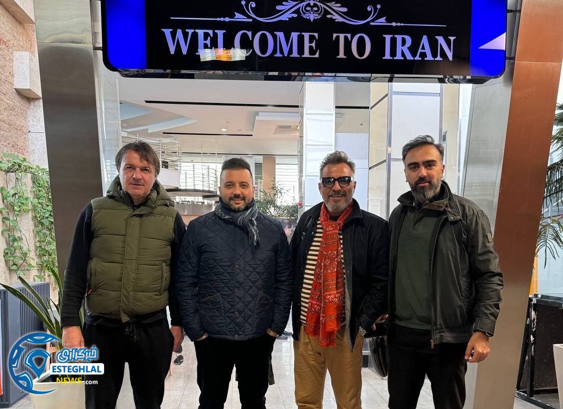 باشگاه استقلال(تاج)