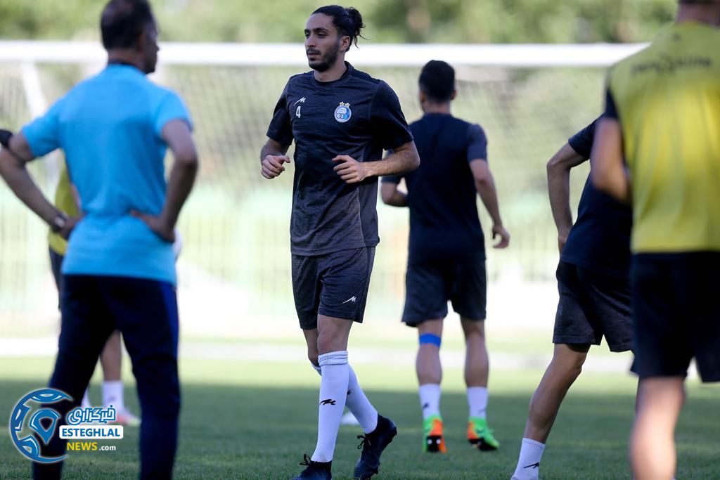 تمرین استقلال