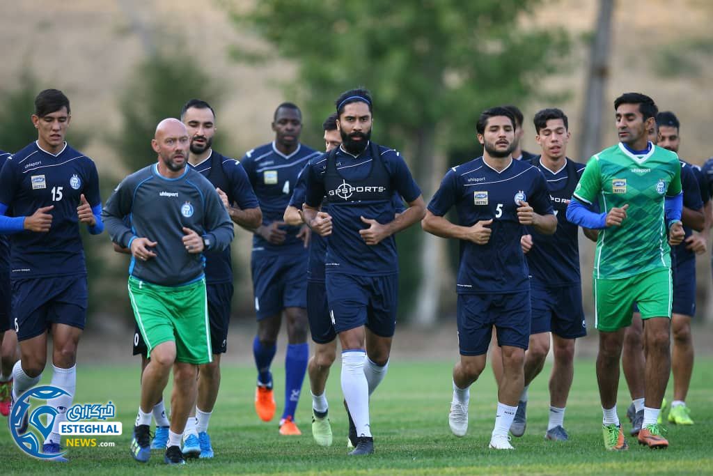 تمرین استقلال