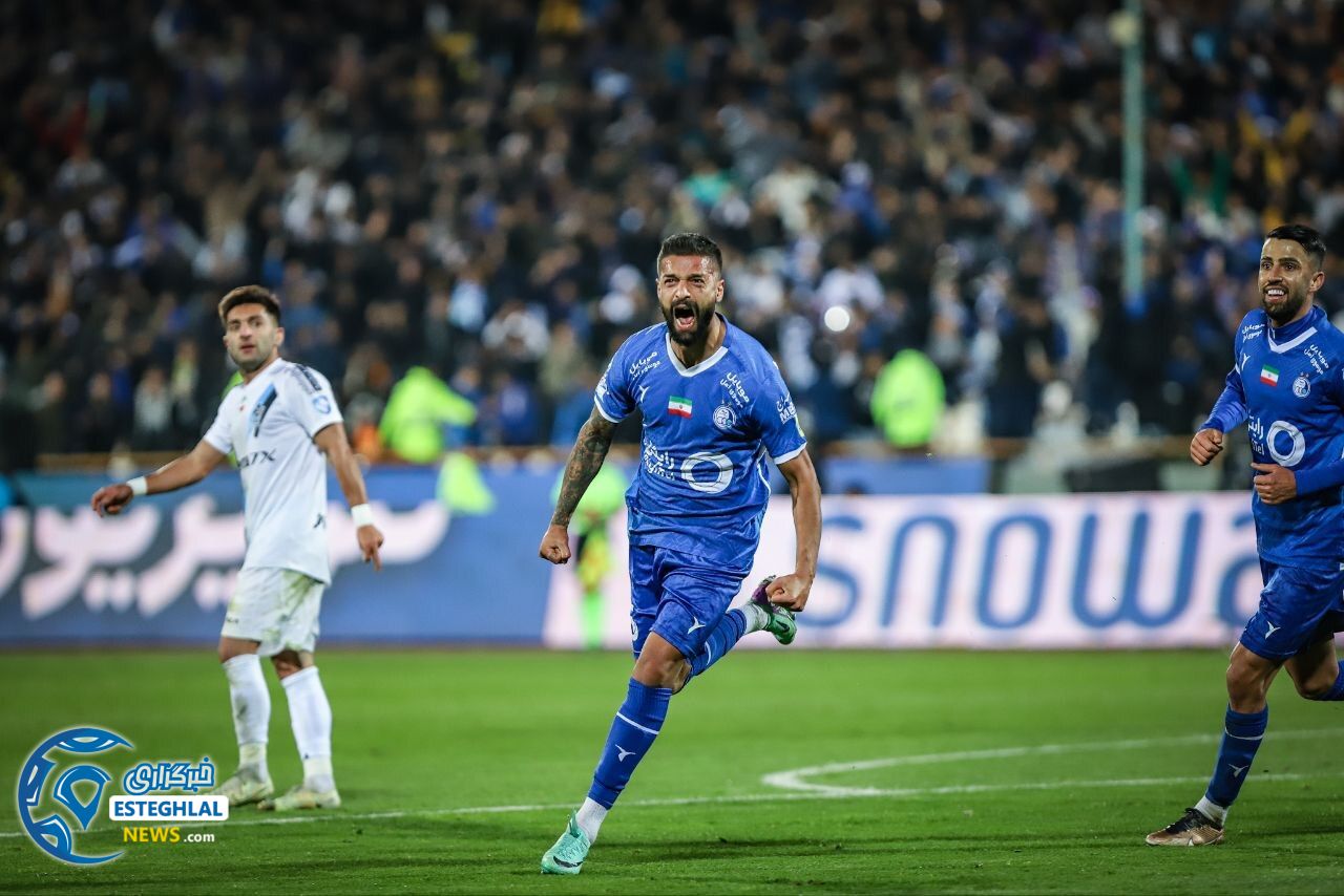 استقلال 2-1 پیکان