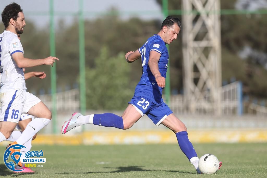 دیدار دوستانه استقلال و پیکان