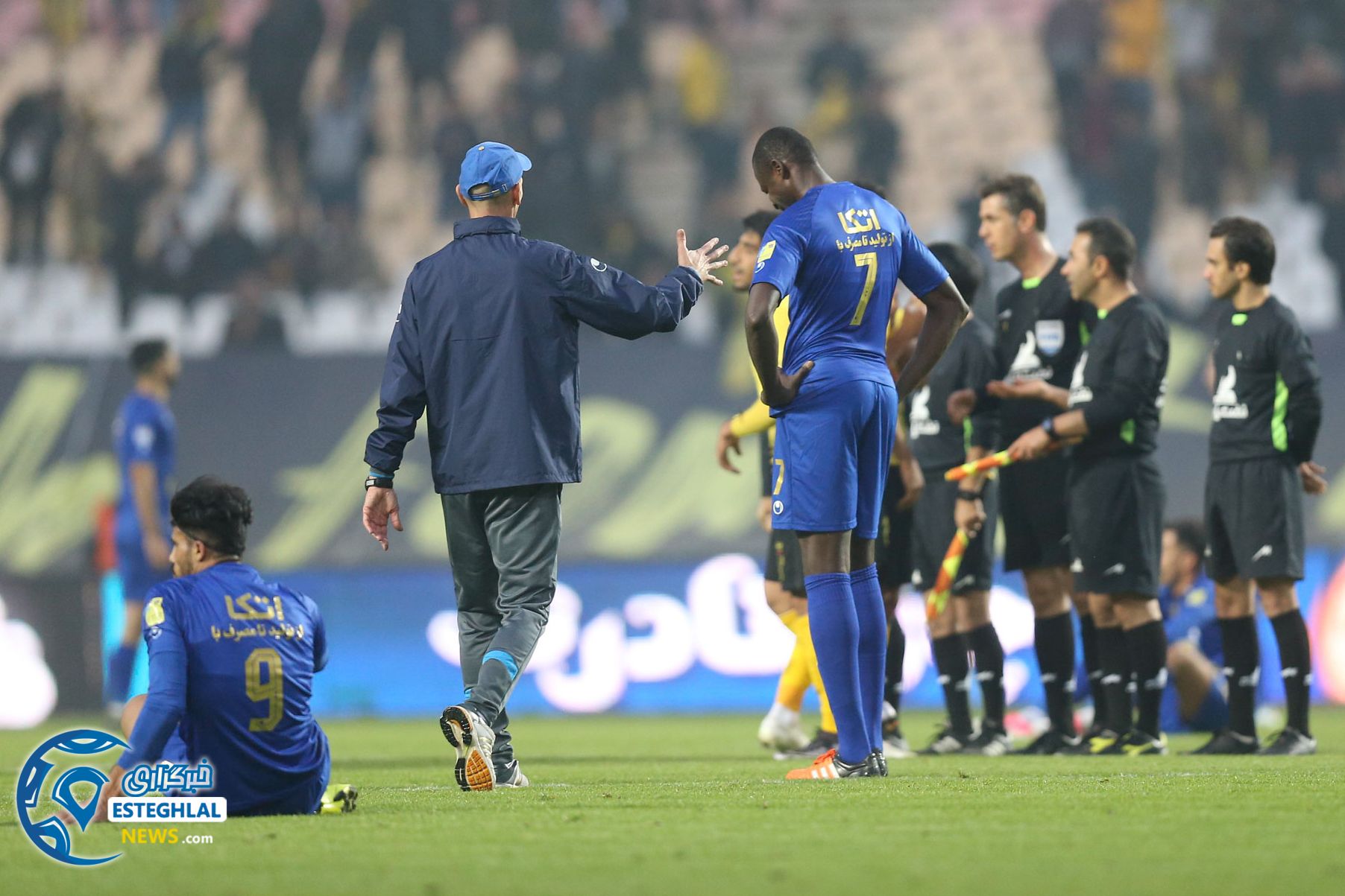 دیدار سپاهان و استقلال