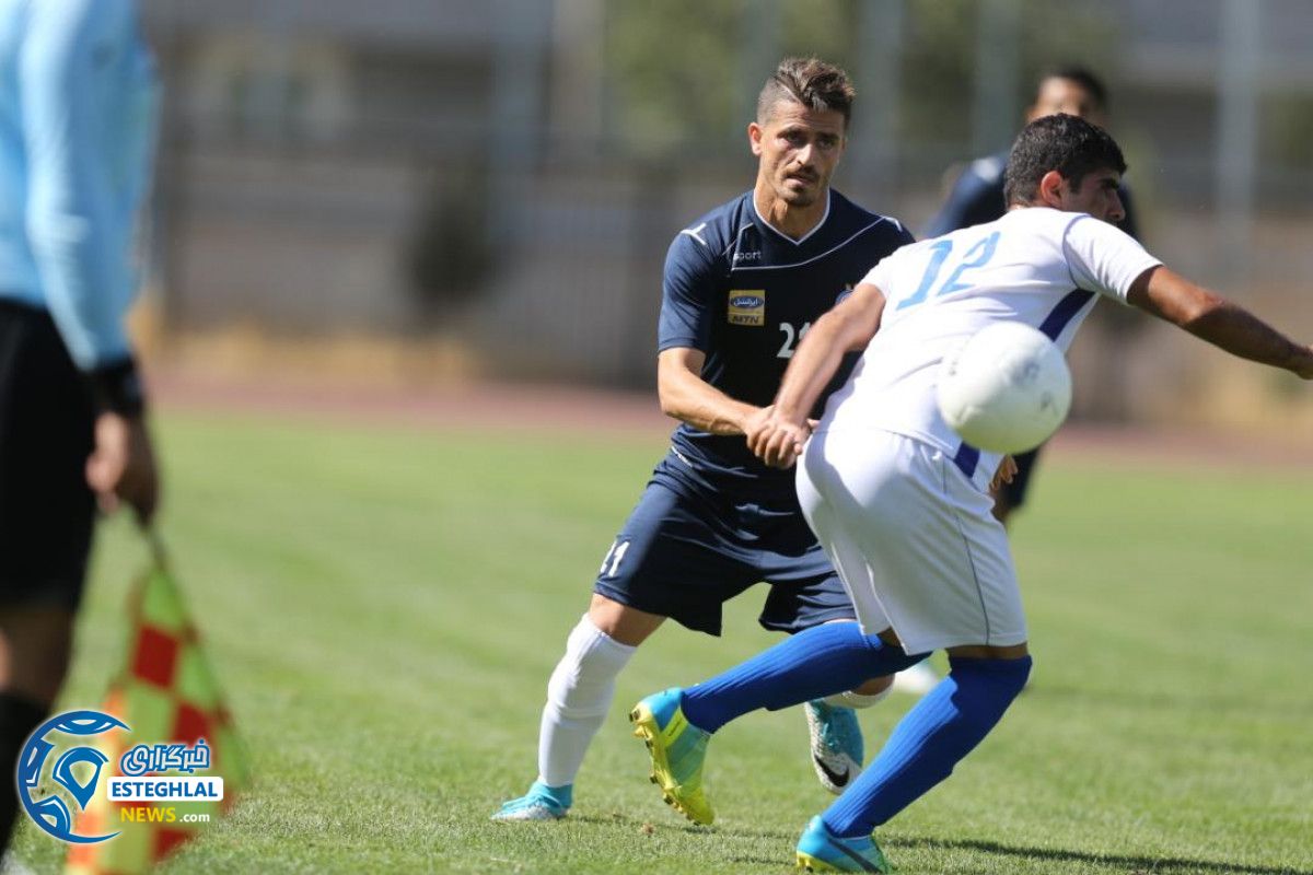 دیدار تدارکاتی استقلال و عقاب