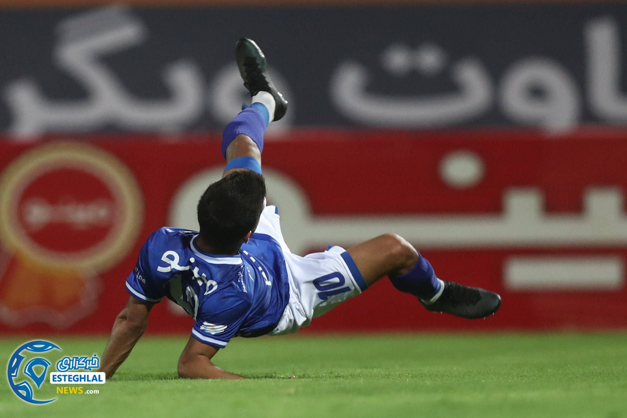 نفت آبادان 0-1 استقلال