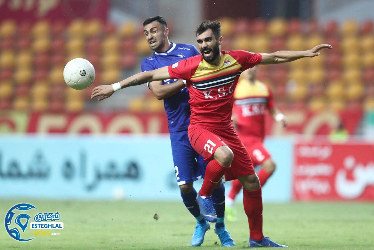 دیدار فولاد خوزستان و استقلال