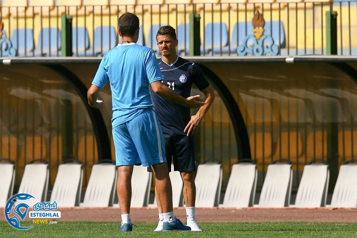 تمرین استقلال