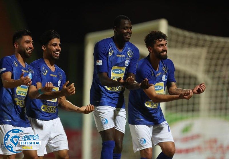 نیمه خست بازی استقلال و صنعت نفت آبادان