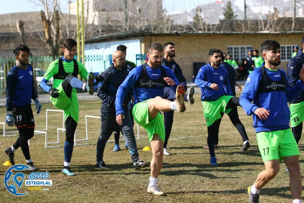 تمرین استقلال