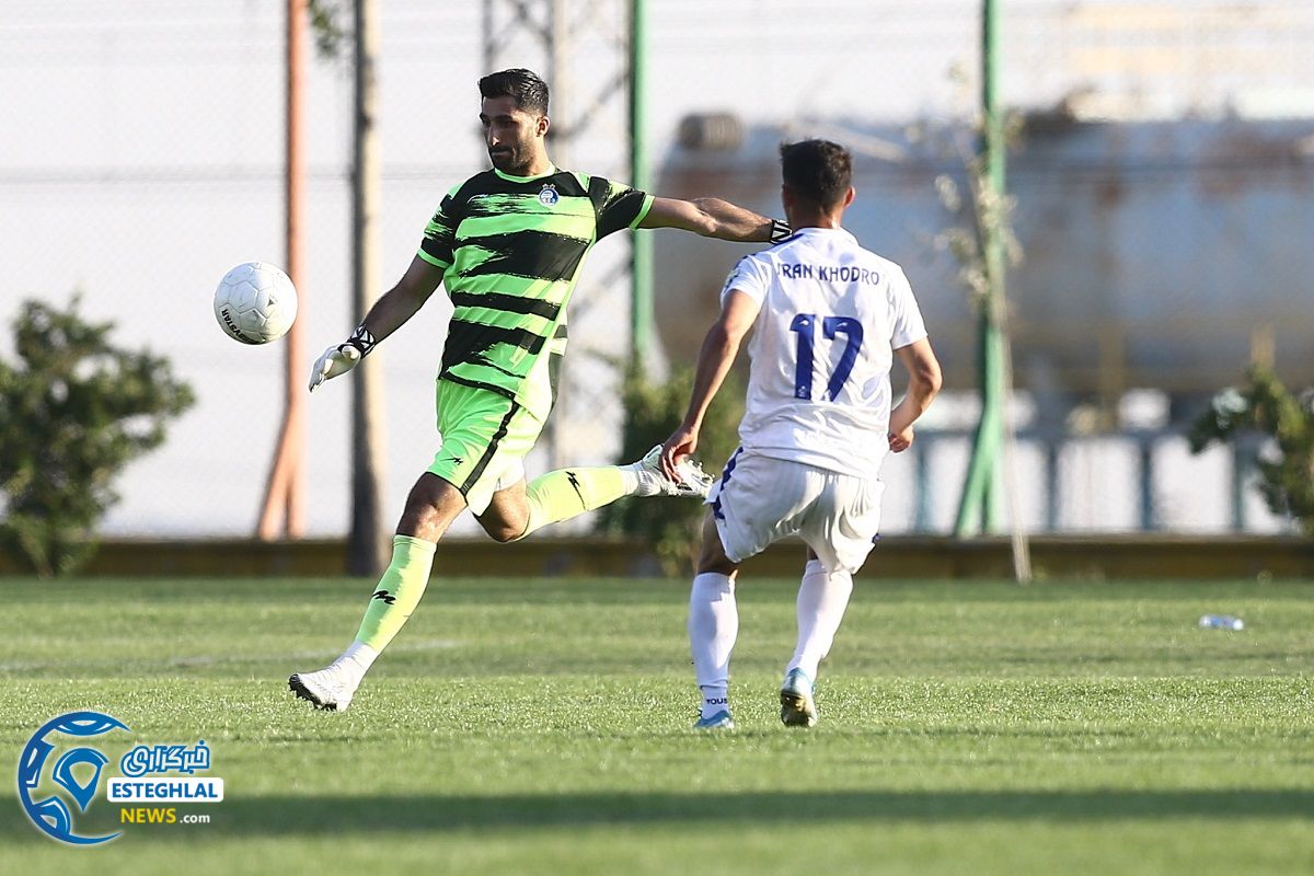 دیدار دوستانه استقلال و پیکان