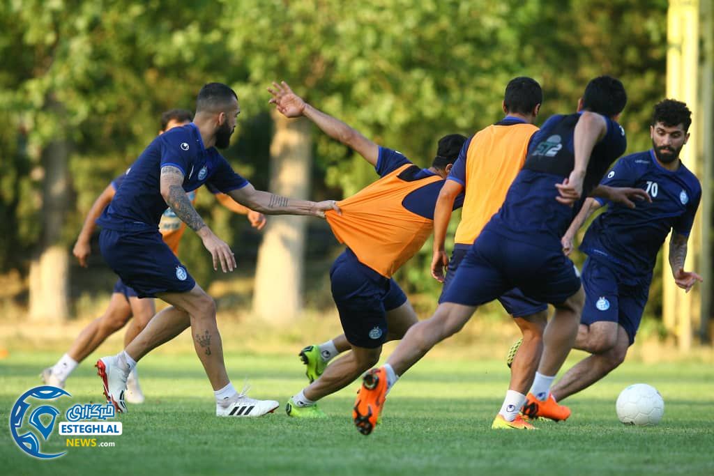 تمرین استقلال