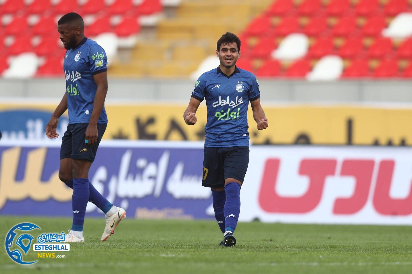   پدیده 0-3 استقلال